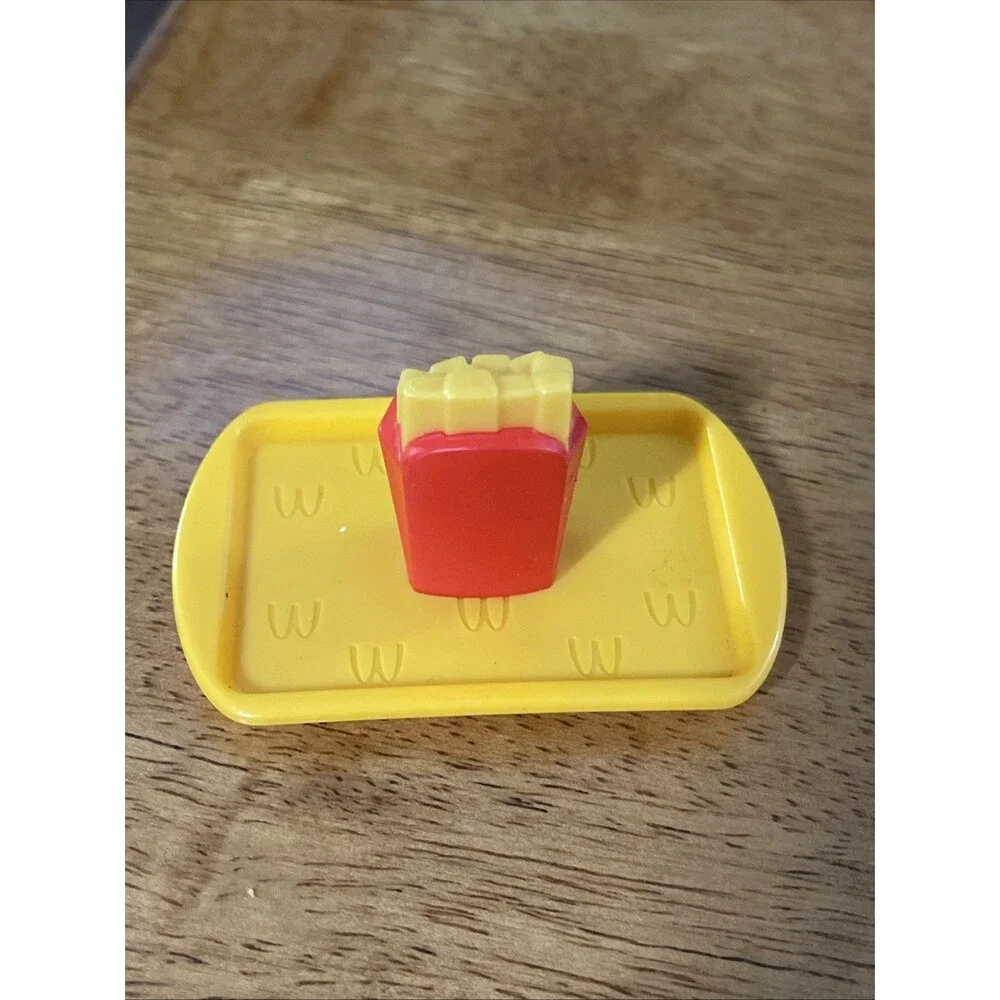 Lil McDonald’s Mini French Fries on Tray Happy Meal Toy STK#44